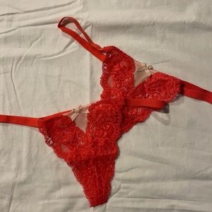 NWT Victorias Secret lace thong set